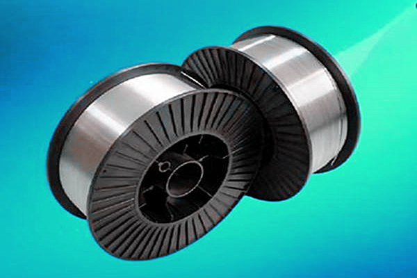 鋅礦價格:2025年的波動密碼與未來走向何方?